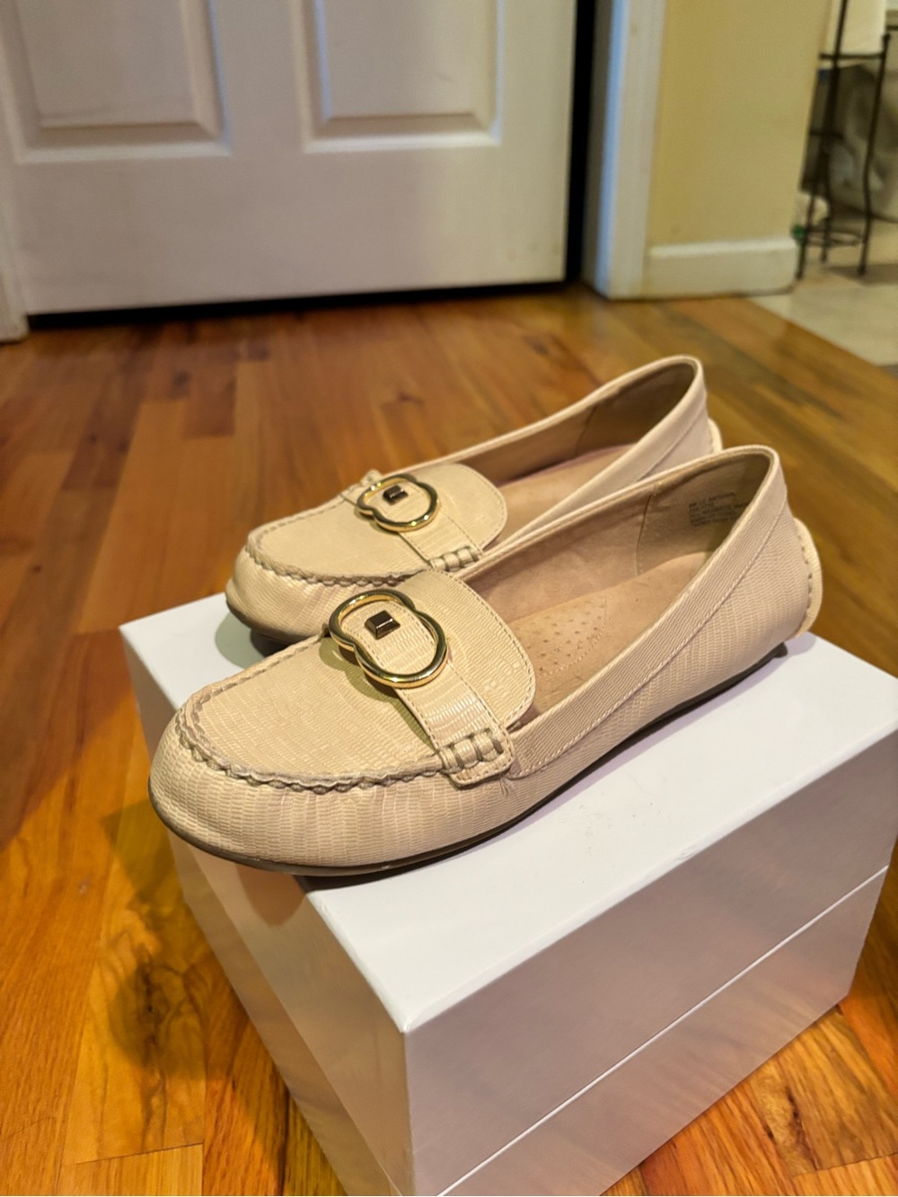 Liz Claiborne Beige Loafer with Gold Buckle